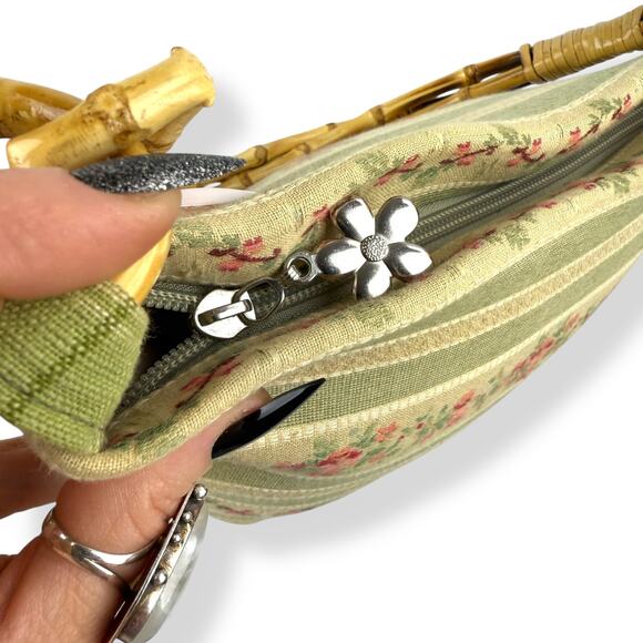 90's woven floral summer bag with bamboo handle by G's GLORY - Picture 7 of 16